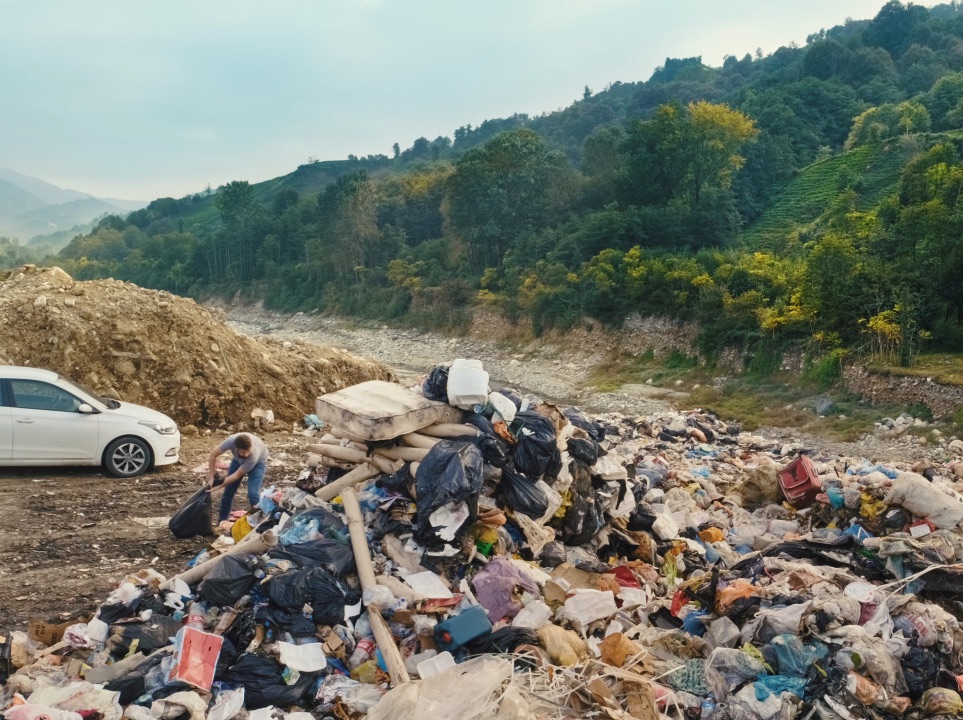 A Hero of Our Time (2023) directed by Mirac Atabey